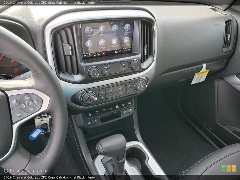 Jet Black Interior Dashboard for the 2019 Chevrolet Colorado ZR2 Crew Cab 4x4 #130511345
