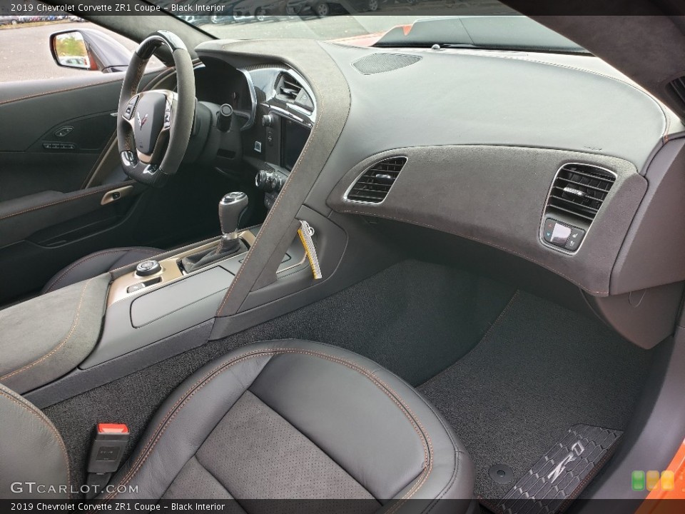 Black Interior Dashboard for the 2019 Chevrolet Corvette ZR1 Coupe #130515086