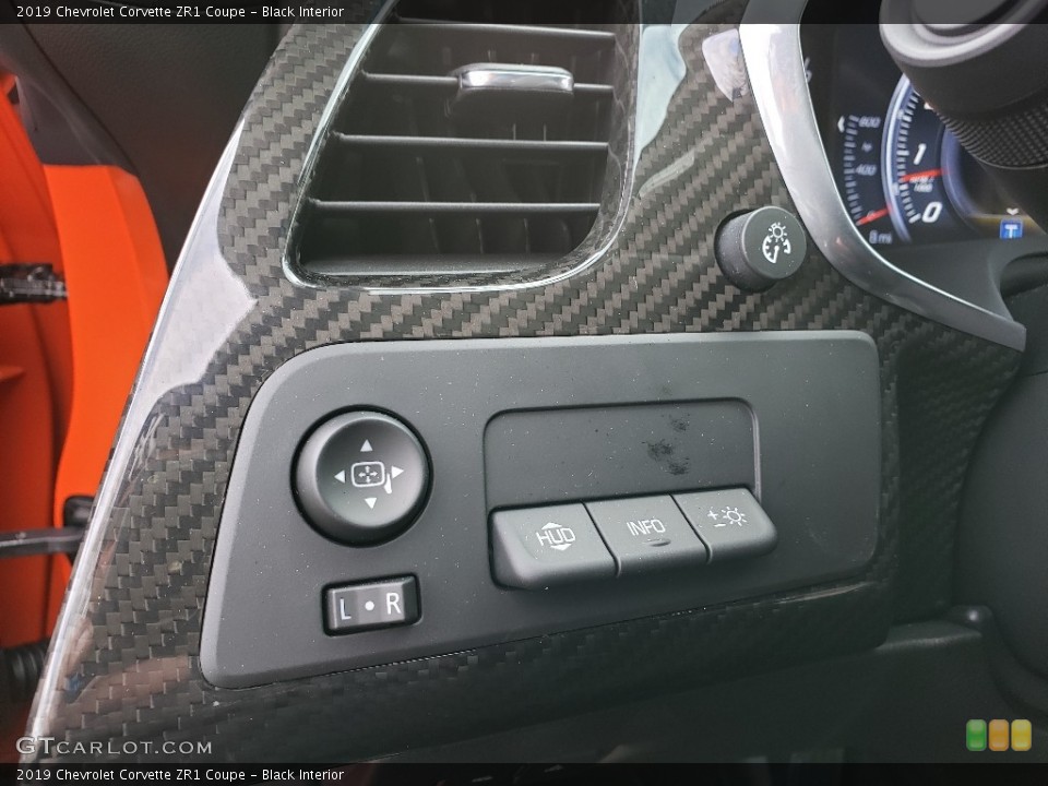 Black Interior Controls for the 2019 Chevrolet Corvette ZR1 Coupe #130515371