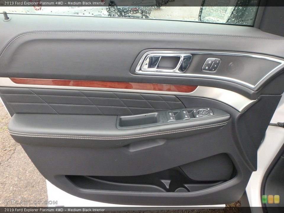 Medium Black Interior Door Panel for the 2019 Ford Explorer Platinum 4WD #130524331