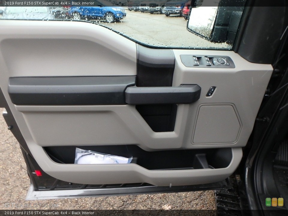Black Interior Door Panel for the 2019 Ford F150 STX SuperCab 4x4 #130525483
