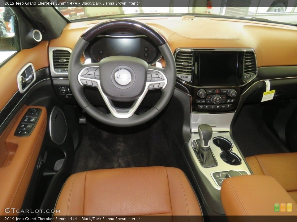 Black/Dark Sienna Brown Interior Dashboard for the 2019 Jeep Grand Cherokee Summit 4x4 #130530253