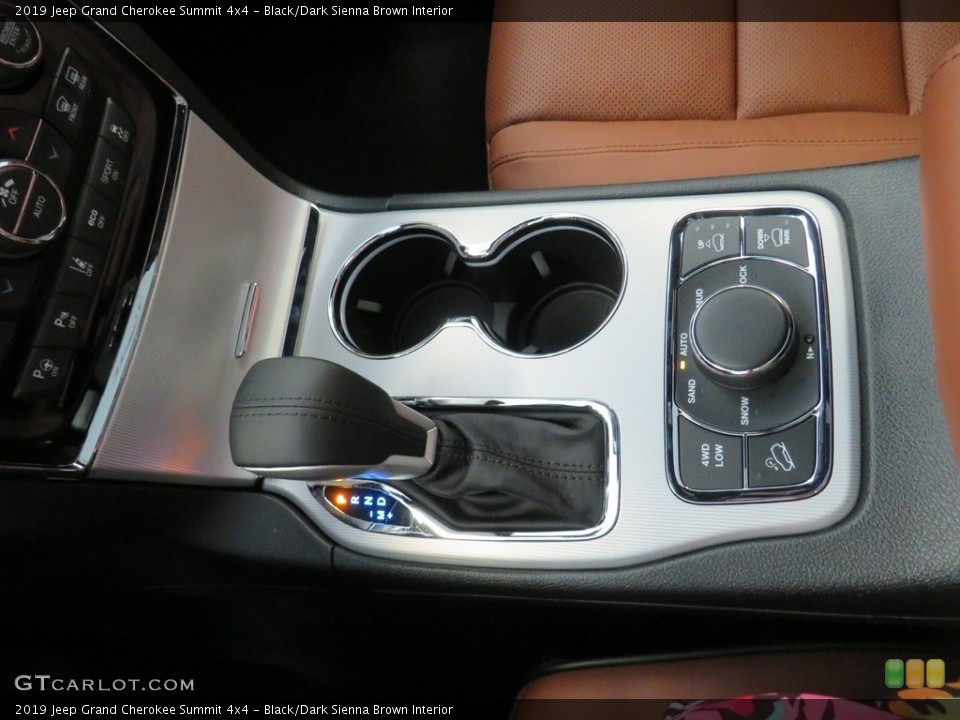 Black/Dark Sienna Brown Interior Controls for the 2019 Jeep Grand Cherokee Summit 4x4 #130530661