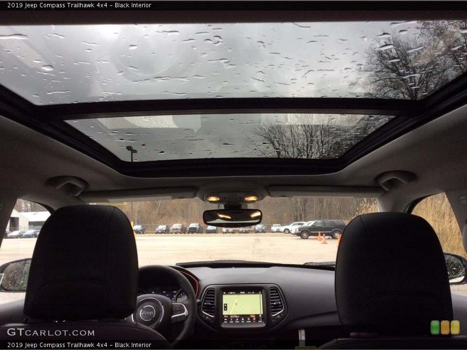 Black Interior Sunroof for the 2019 Jeep Compass Trailhawk 4x4 #130533649