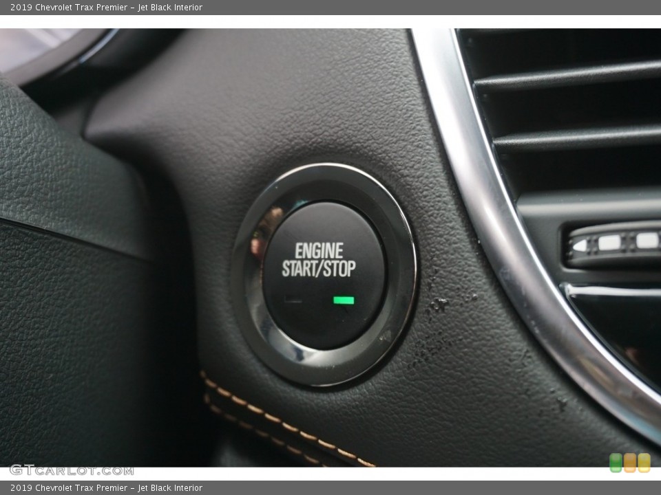 Jet Black Interior Controls for the 2019 Chevrolet Trax Premier #130535419