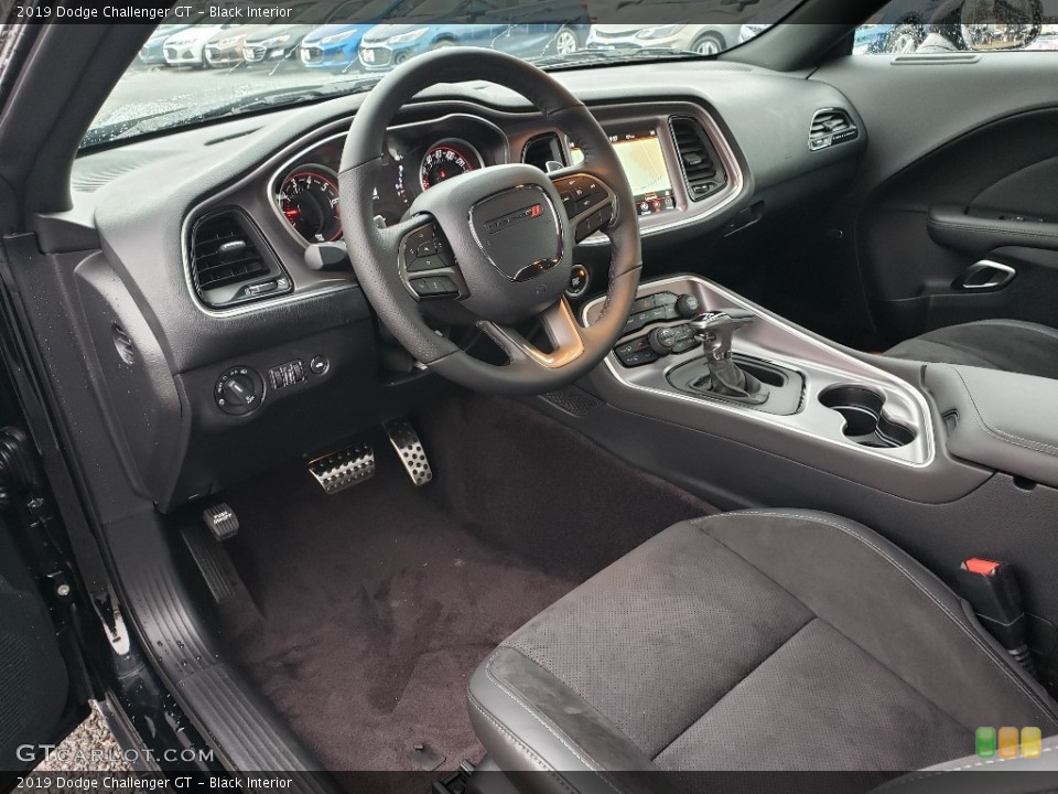 Black Interior Photo for the 2019 Dodge Challenger GT #130535587