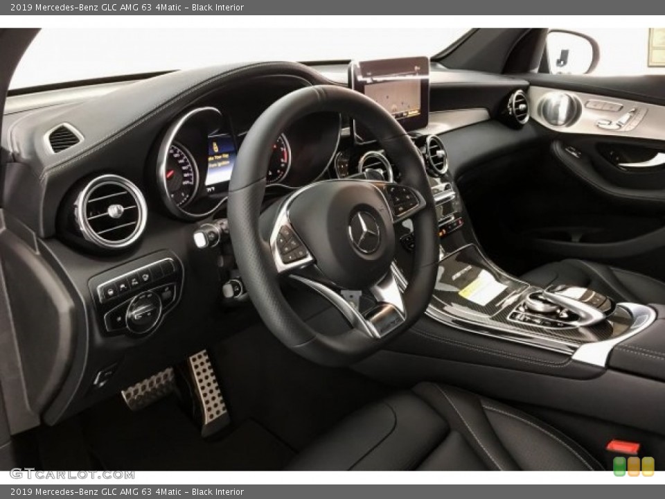 Black Interior Dashboard for the 2019 Mercedes-Benz GLC AMG 63 4Matic #130552613