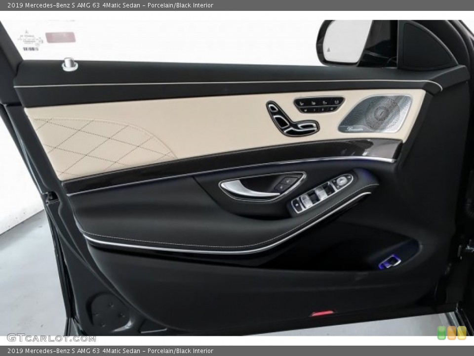 Porcelain/Black Interior Door Panel for the 2019 Mercedes-Benz S AMG 63 4Matic Sedan #130554789