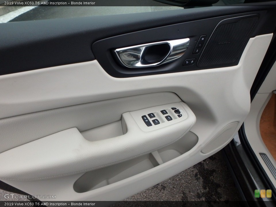 Blonde Interior Door Panel for the 2019 Volvo XC60 T6 AWD Inscription #130560128