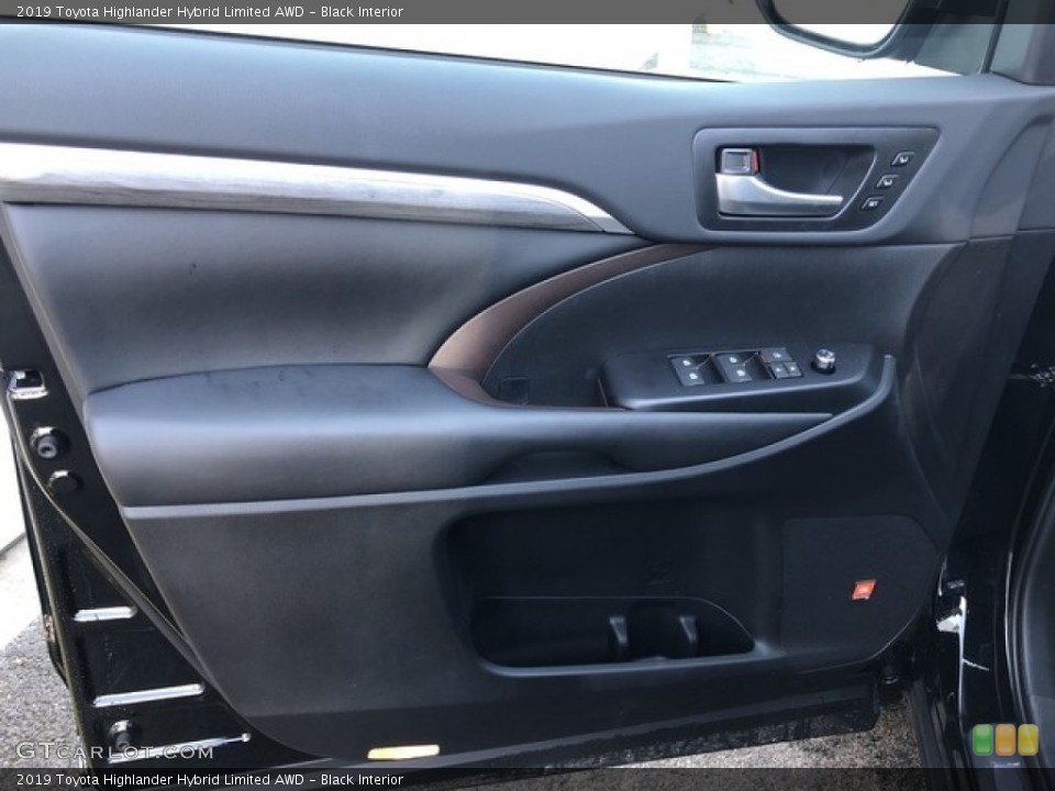 Black Interior Door Panel for the 2019 Toyota Highlander Hybrid Limited AWD #130583349