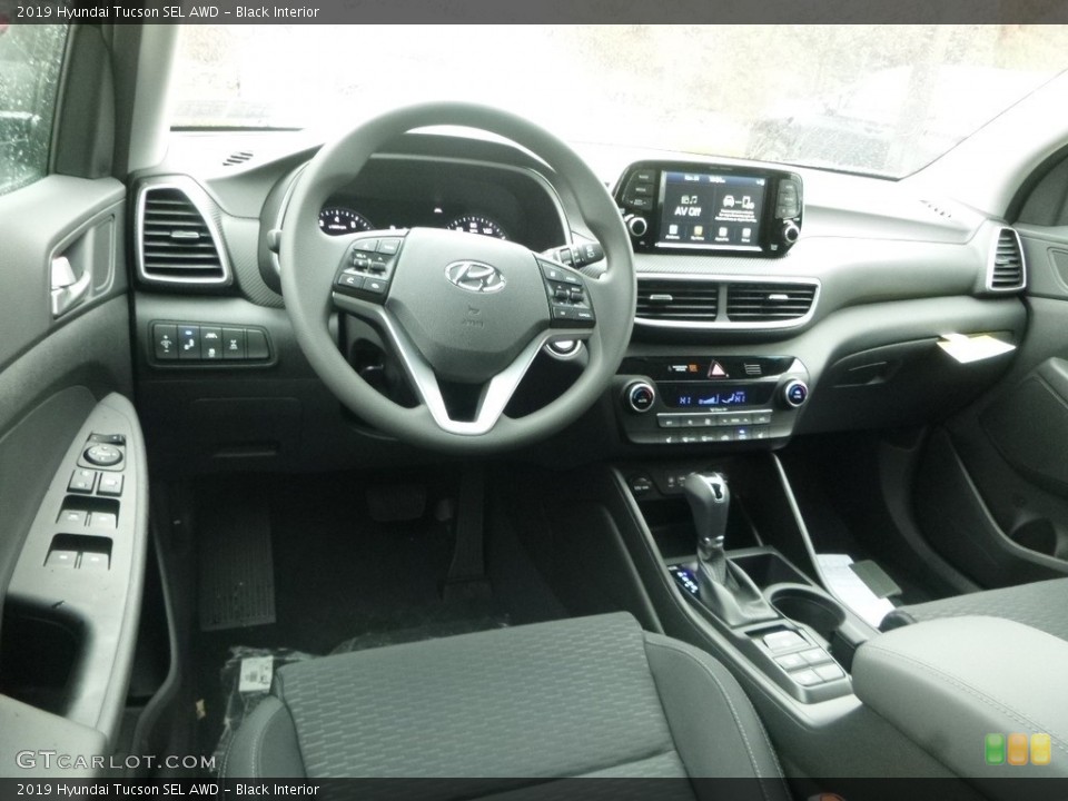 Black Interior Photo for the 2019 Hyundai Tucson SEL AWD #130590198