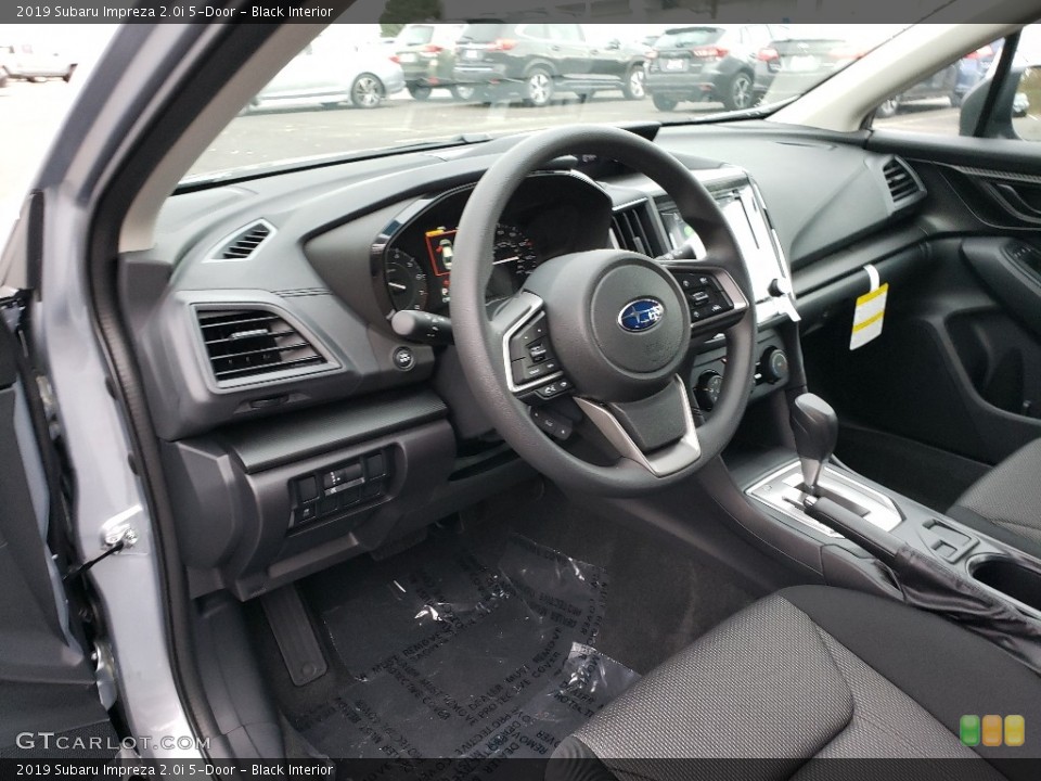 Black Interior Photo for the 2019 Subaru Impreza 2.0i 5-Door #130590294