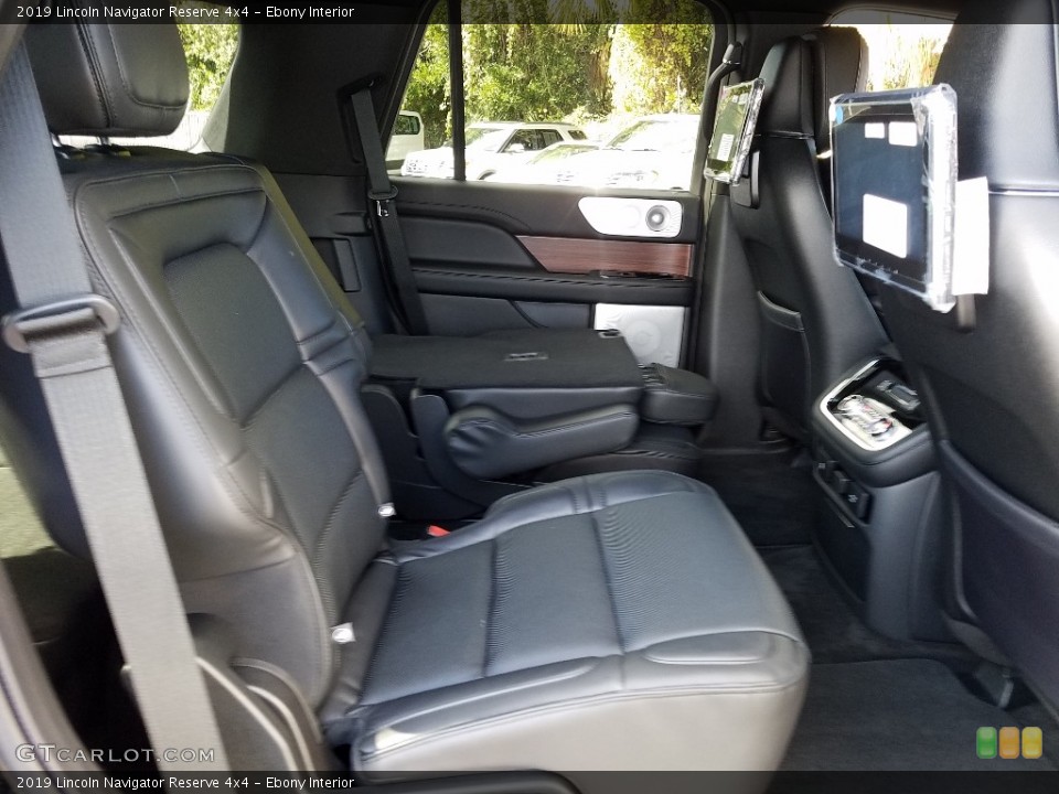 Ebony Interior Rear Seat for the 2019 Lincoln Navigator Reserve 4x4 #130628190