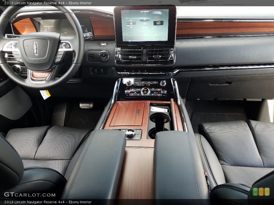 Ebony Interior Dashboard for the 2019 Lincoln Navigator Reserve 4x4 #130628253
