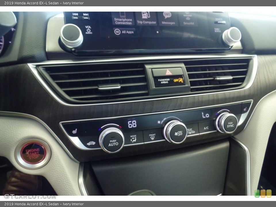 Ivory Interior Controls for the 2019 Honda Accord EX-L Sedan #130629201