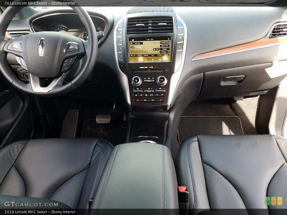 Ebony Interior Dashboard for the 2019 Lincoln MKC Select #130630212