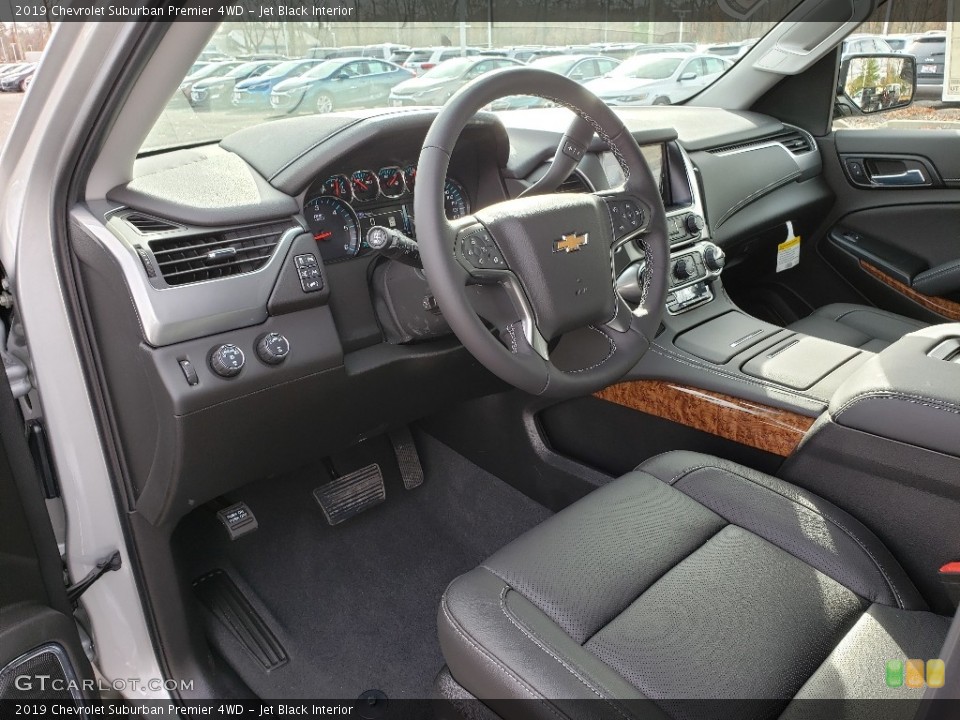 Jet Black Interior Photo for the 2019 Chevrolet Suburban Premier 4WD #130638708