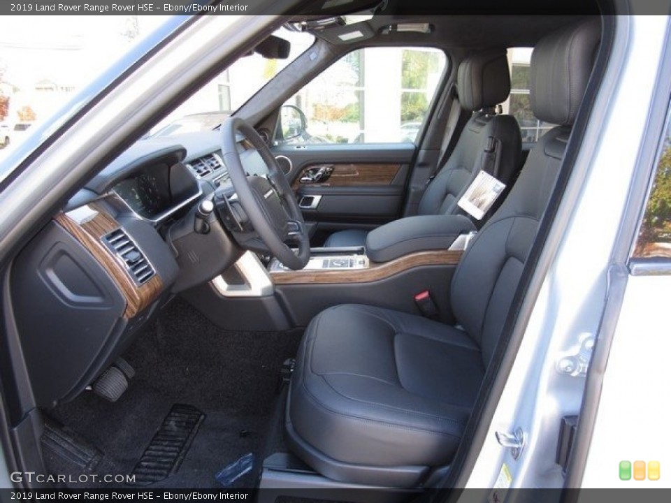 Ebony/Ebony Interior Photo for the 2019 Land Rover Range Rover HSE #130642695