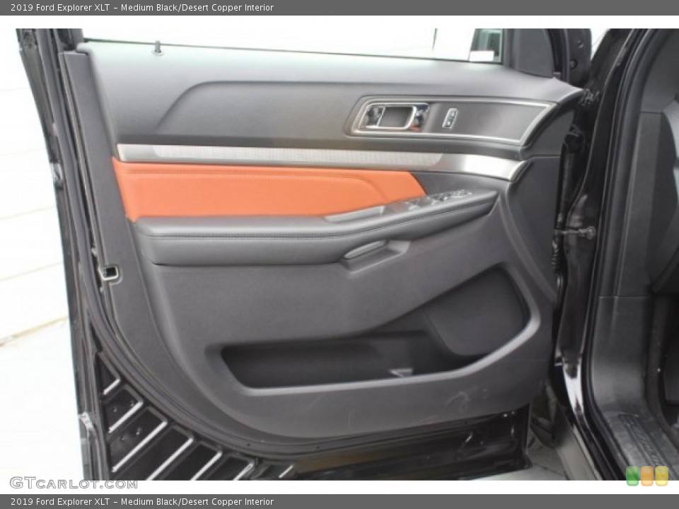 Medium Black/Desert Copper Interior Door Panel for the 2019 Ford Explorer XLT #130644147