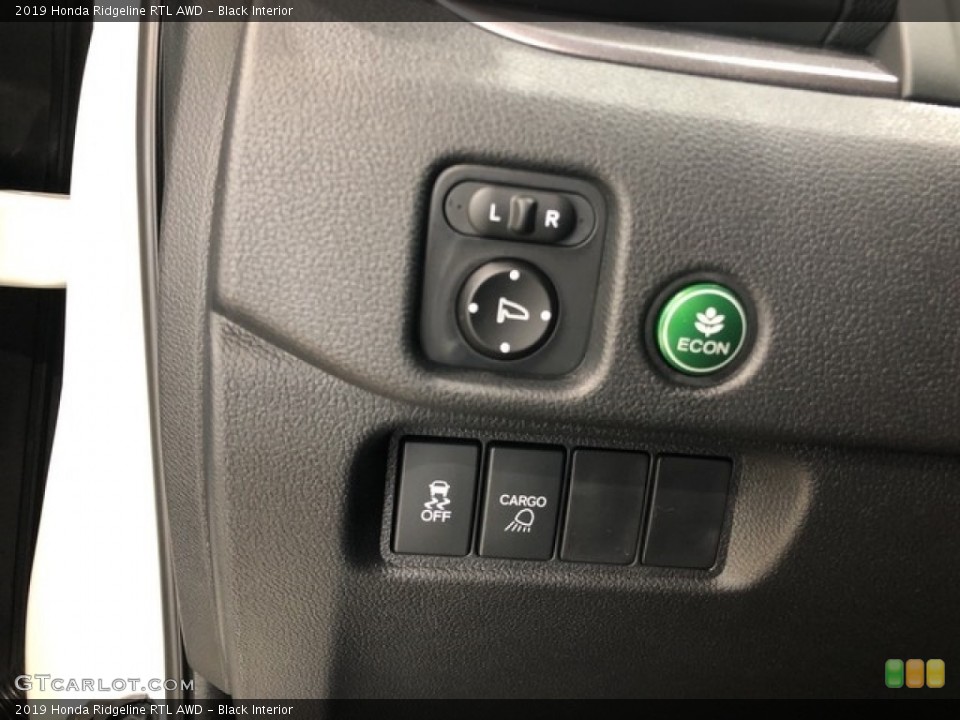 Black Interior Controls for the 2019 Honda Ridgeline RTL AWD #130673717