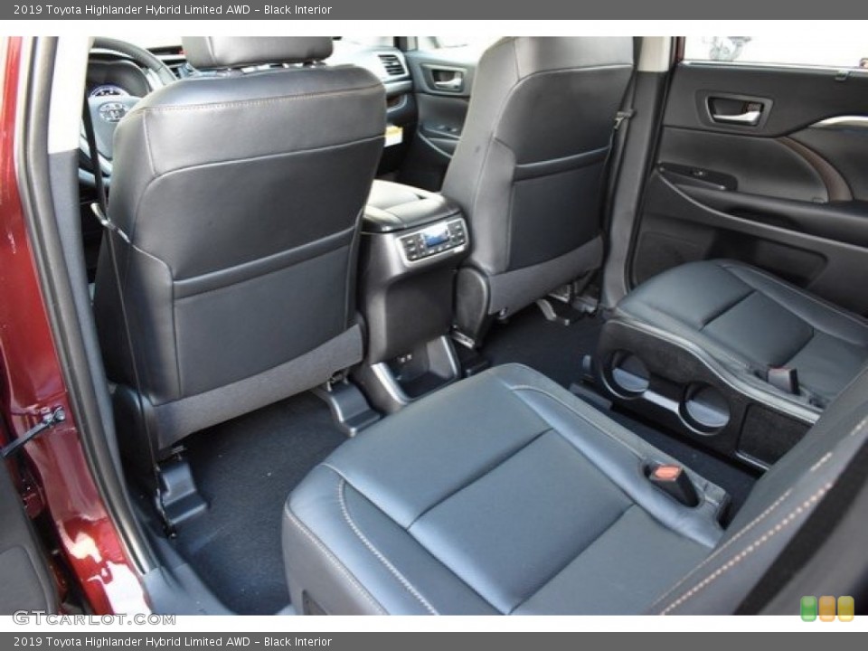 Black Interior Rear Seat for the 2019 Toyota Highlander Hybrid Limited AWD #130676045