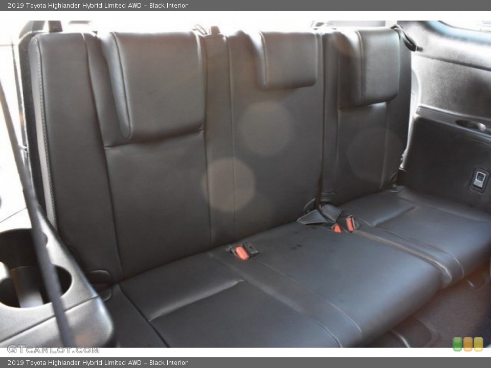 Black Interior Rear Seat for the 2019 Toyota Highlander Hybrid Limited AWD #130676171
