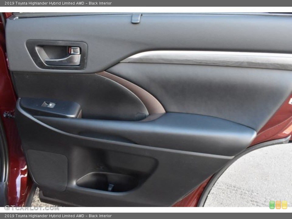 Black Interior Door Panel for the 2019 Toyota Highlander Hybrid Limited AWD #130676267