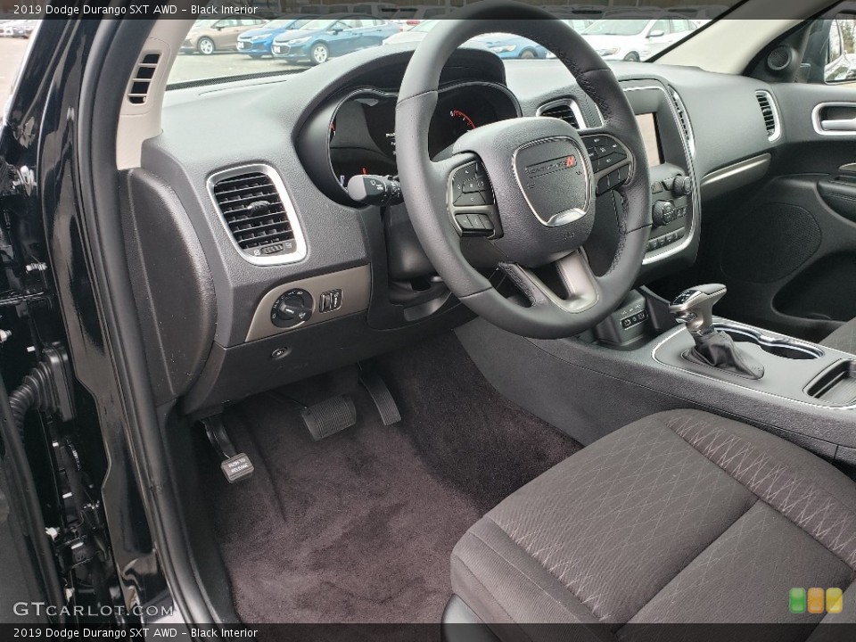Black Interior Dashboard for the 2019 Dodge Durango SXT AWD #130689085