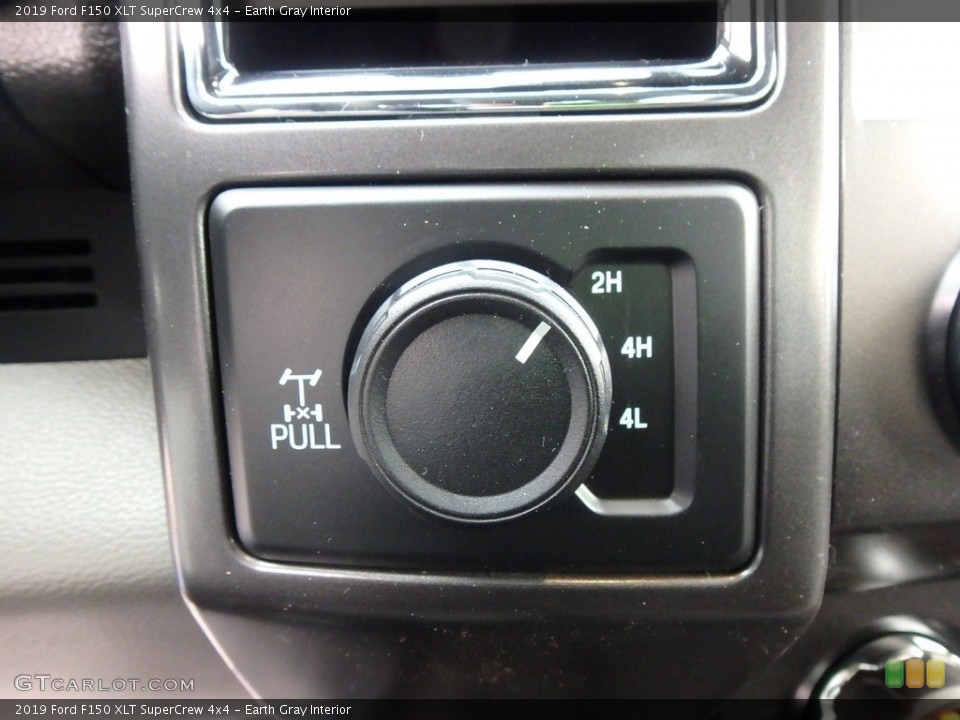 Earth Gray Interior Controls for the 2019 Ford F150 XLT SuperCrew 4x4 #130696282