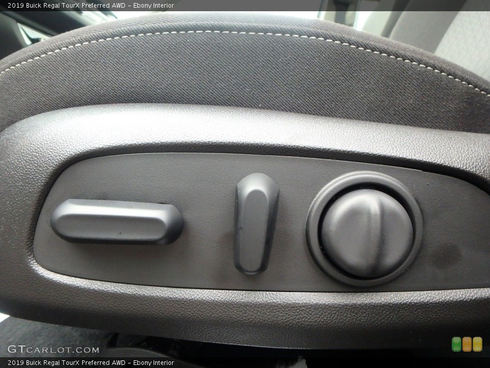 Ebony Interior Controls for the 2019 Buick Regal TourX Preferred AWD #130701358