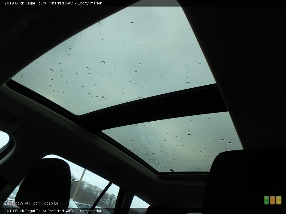 Ebony Interior Sunroof for the 2019 Buick Regal TourX Preferred AWD #130701394