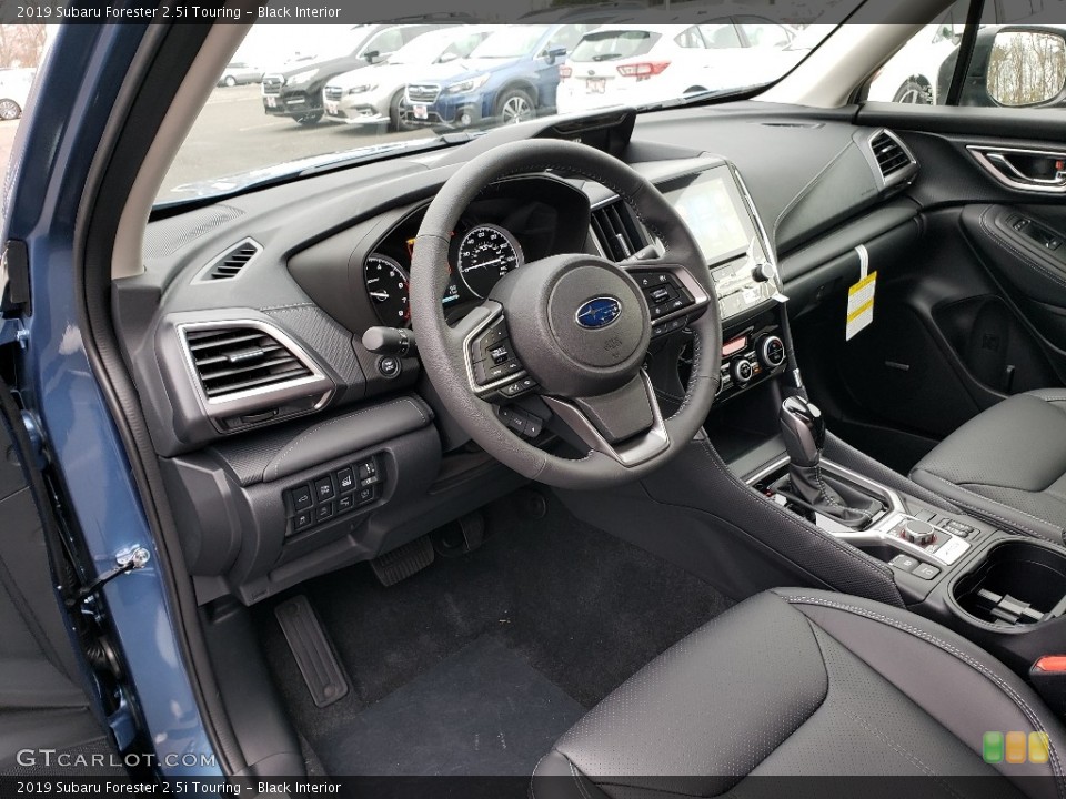 Black Interior Photo for the 2019 Subaru Forester 2.5i Touring #130702222