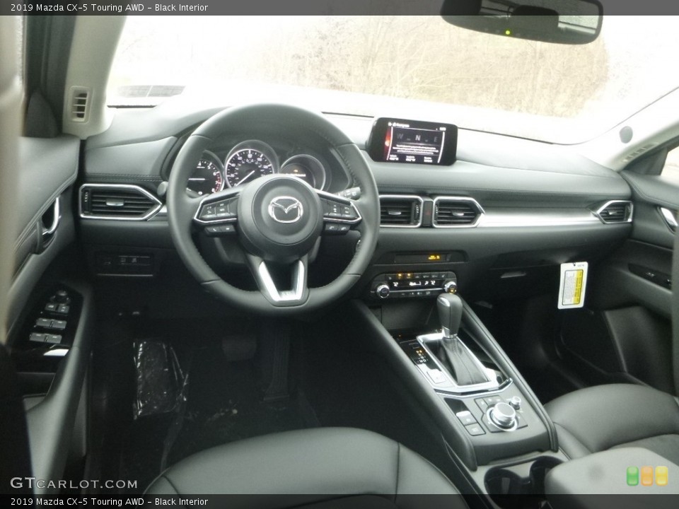 Black Interior Photo for the 2019 Mazda CX-5 Touring AWD #130728656