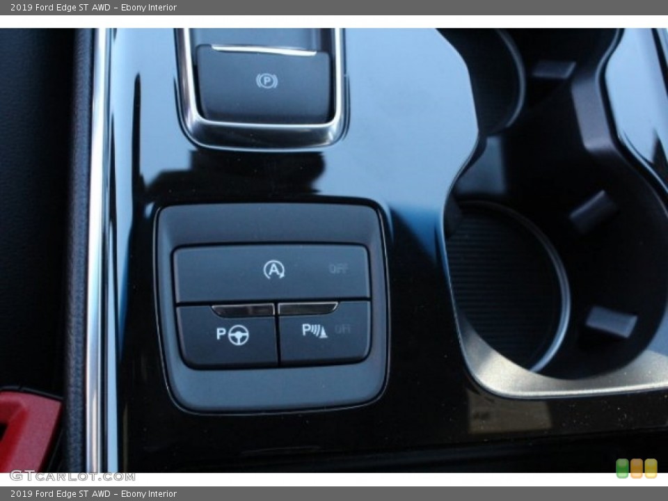 Ebony Interior Controls for the 2019 Ford Edge ST AWD #130738166