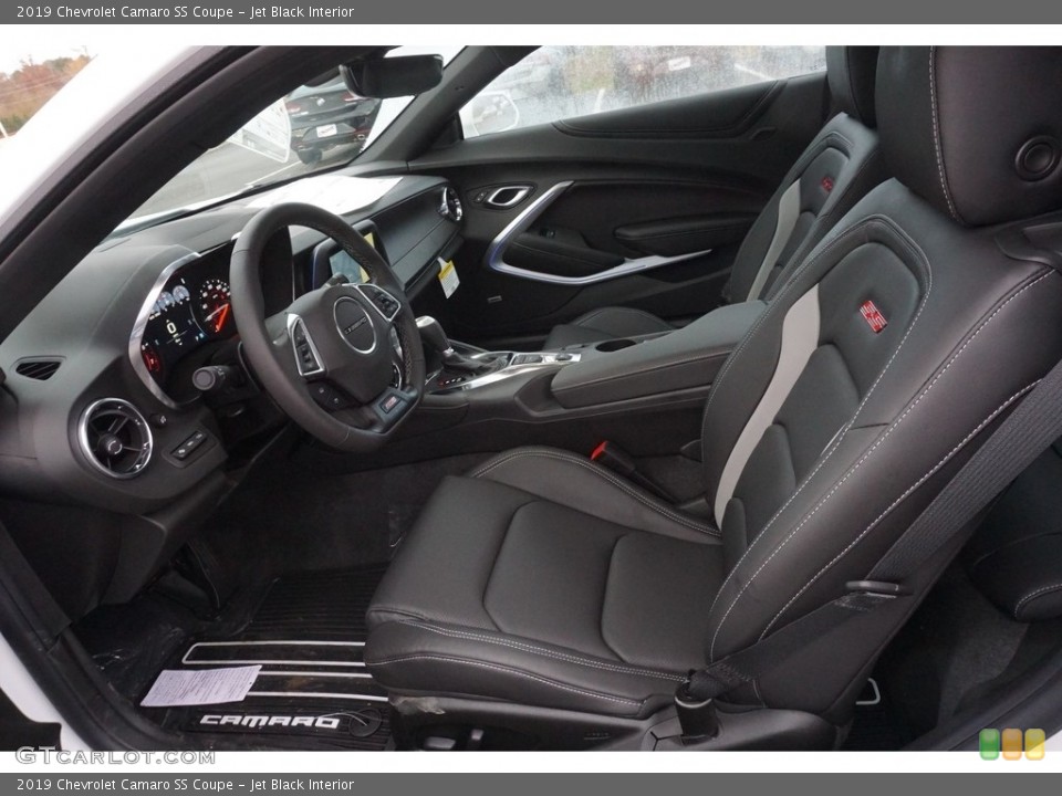 Jet Black Interior Photo for the 2019 Chevrolet Camaro SS Coupe #130739984