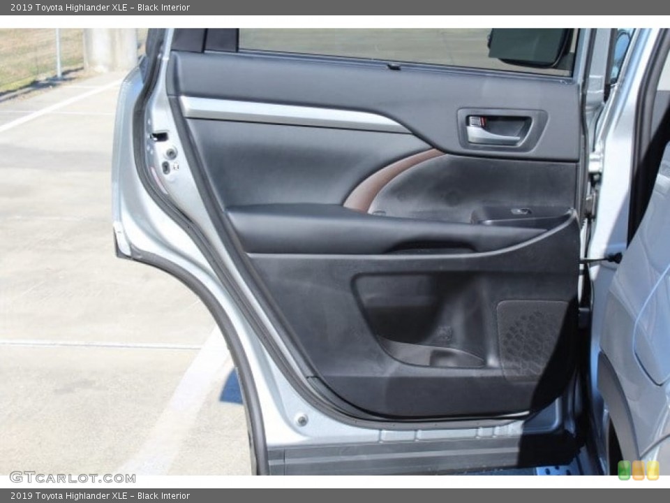 Black Interior Door Panel for the 2019 Toyota Highlander XLE #130747539
