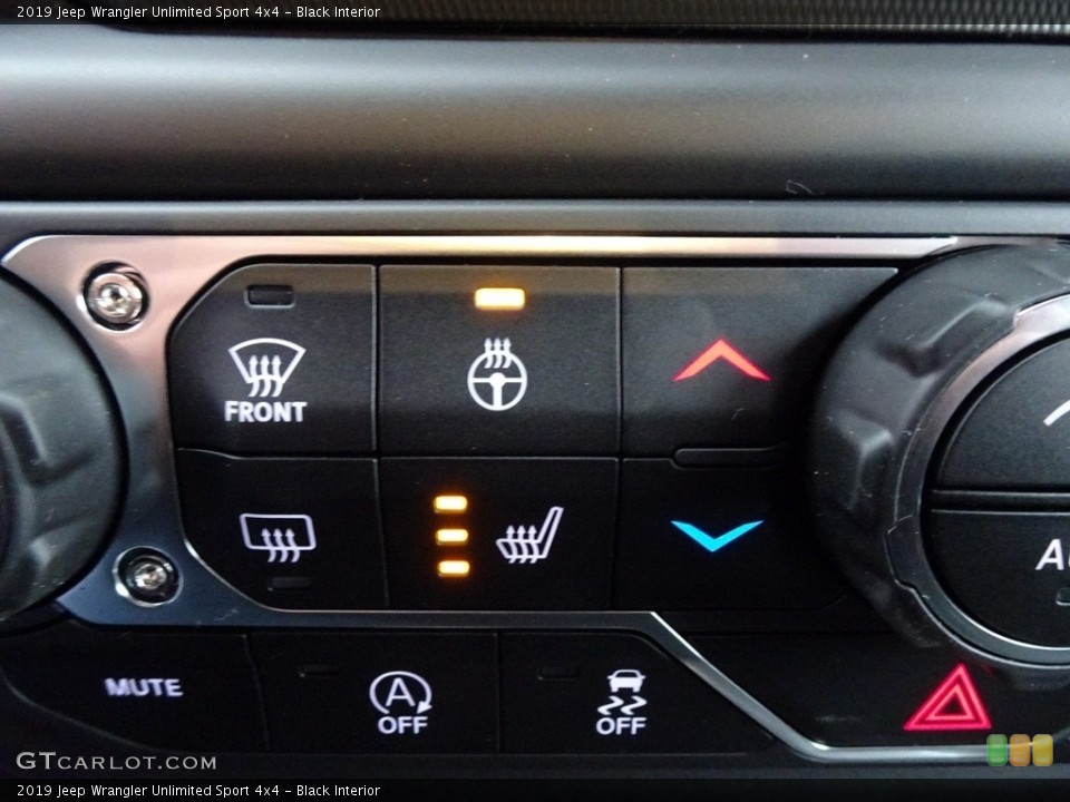 Black Interior Controls for the 2019 Jeep Wrangler Unlimited Sport 4x4 #130769211