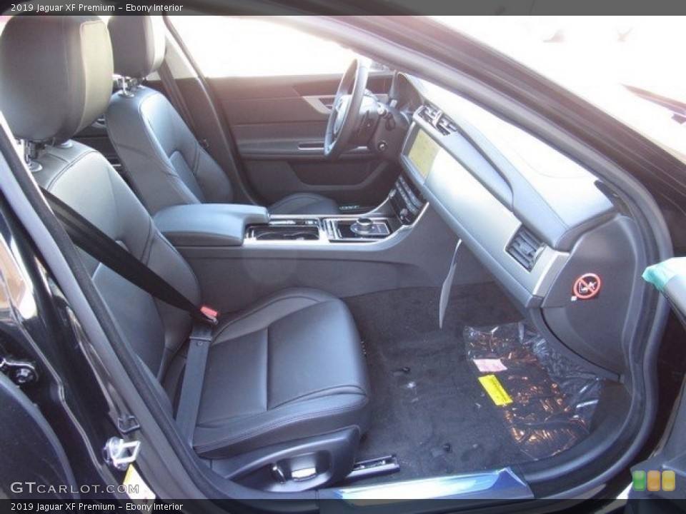Ebony Interior Front Seat for the 2019 Jaguar XF Premium #130776600