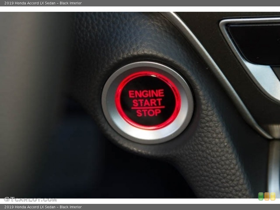Black Interior Controls for the 2019 Honda Accord LX Sedan #130812348