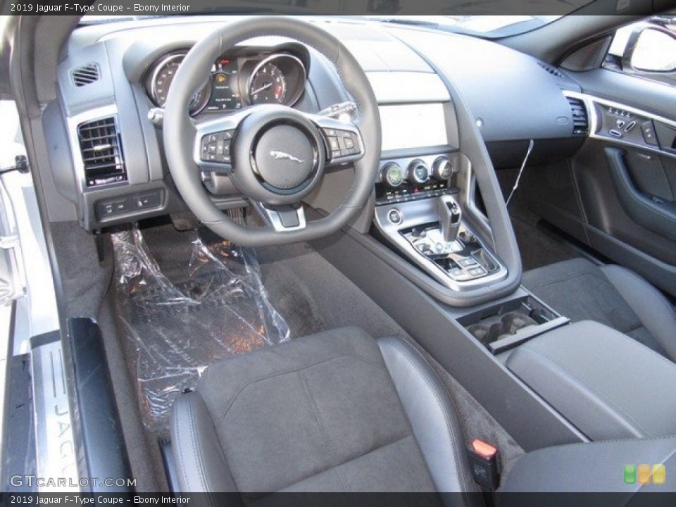 Ebony Interior Photo for the 2019 Jaguar F-Type Coupe #130817033