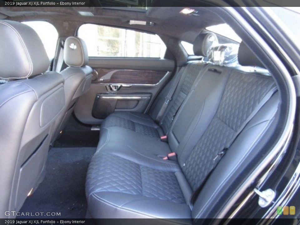 Ebony Interior Rear Seat for the 2019 Jaguar XJ XJL Portfolio #130820078