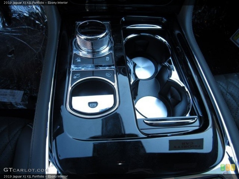 Ebony Interior Transmission for the 2019 Jaguar XJ XJL Portfolio #130820447