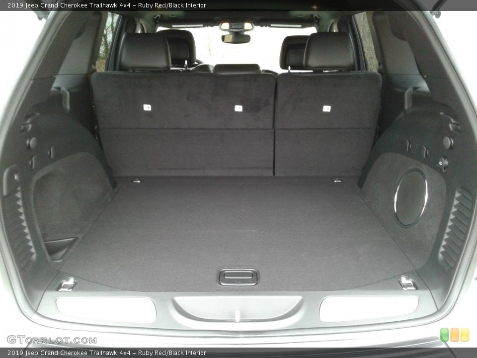 Ruby Red/Black Interior Trunk for the 2019 Jeep Grand Cherokee Trailhawk 4x4 #130831818