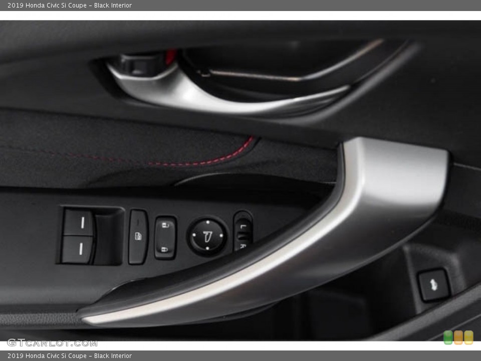 Black Interior Controls for the 2019 Honda Civic Si Coupe #130835867