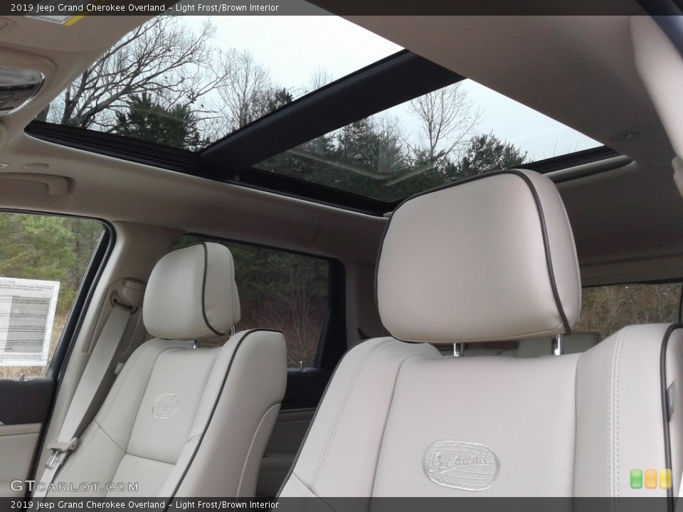 Light Frost/Brown Interior Sunroof for the 2019 Jeep Grand Cherokee Overland #130840449