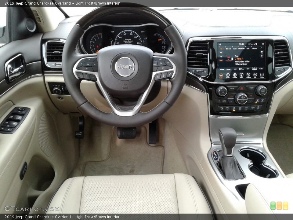 Light Frost/Brown Interior Dashboard for the 2019 Jeep Grand Cherokee Overland #130840452