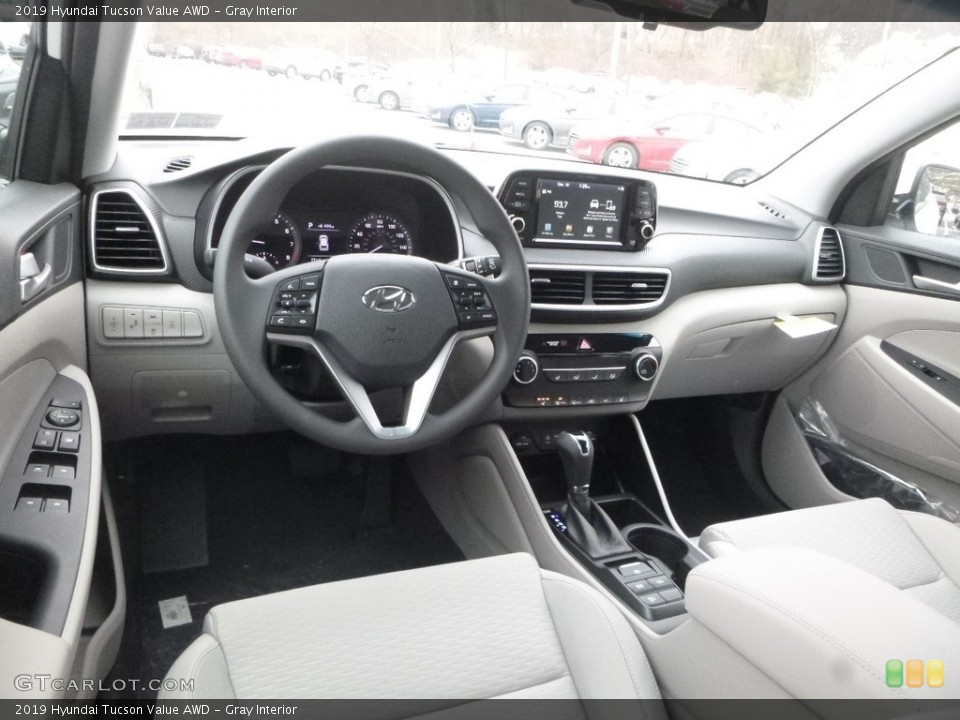 Gray Interior Photo for the 2019 Hyundai Tucson Value AWD #130851828