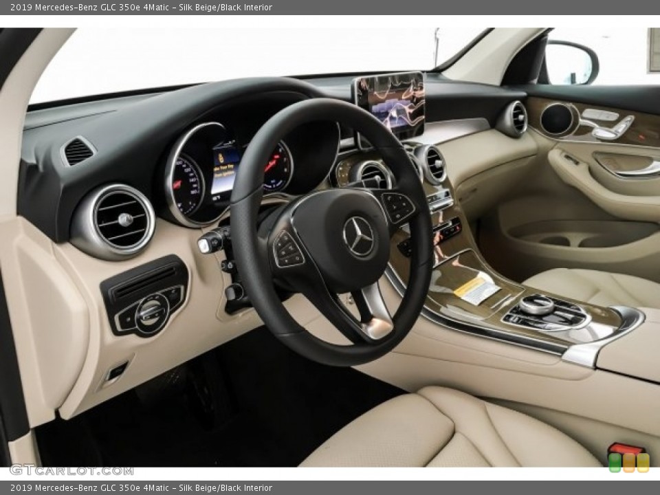Silk Beige/Black Interior Dashboard for the 2019 Mercedes-Benz GLC 350e 4Matic #130870215