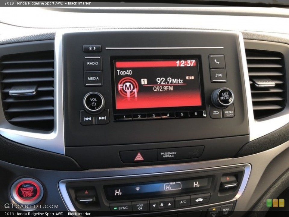Black Interior Controls for the 2019 Honda Ridgeline Sport AWD #130871958