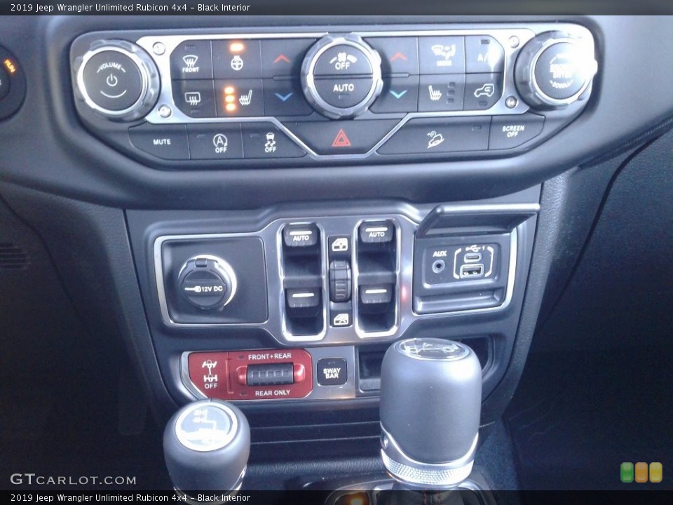 Black Interior Controls for the 2019 Jeep Wrangler Unlimited Rubicon 4x4 #130876072